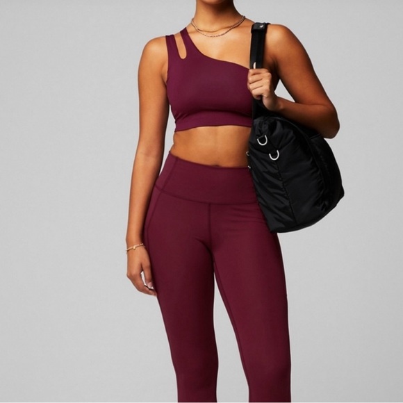 Fabletics Asymmetrical Double Strap Midi Bra- NWT - Picture 3 of 8